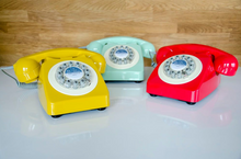 Load image into Gallery viewer, Retro 746 Telephone in English Mustard

